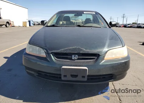 2000 Honda Accord Lx z USA, uszkodzony, nr VIN 1HGCG2240YA022401